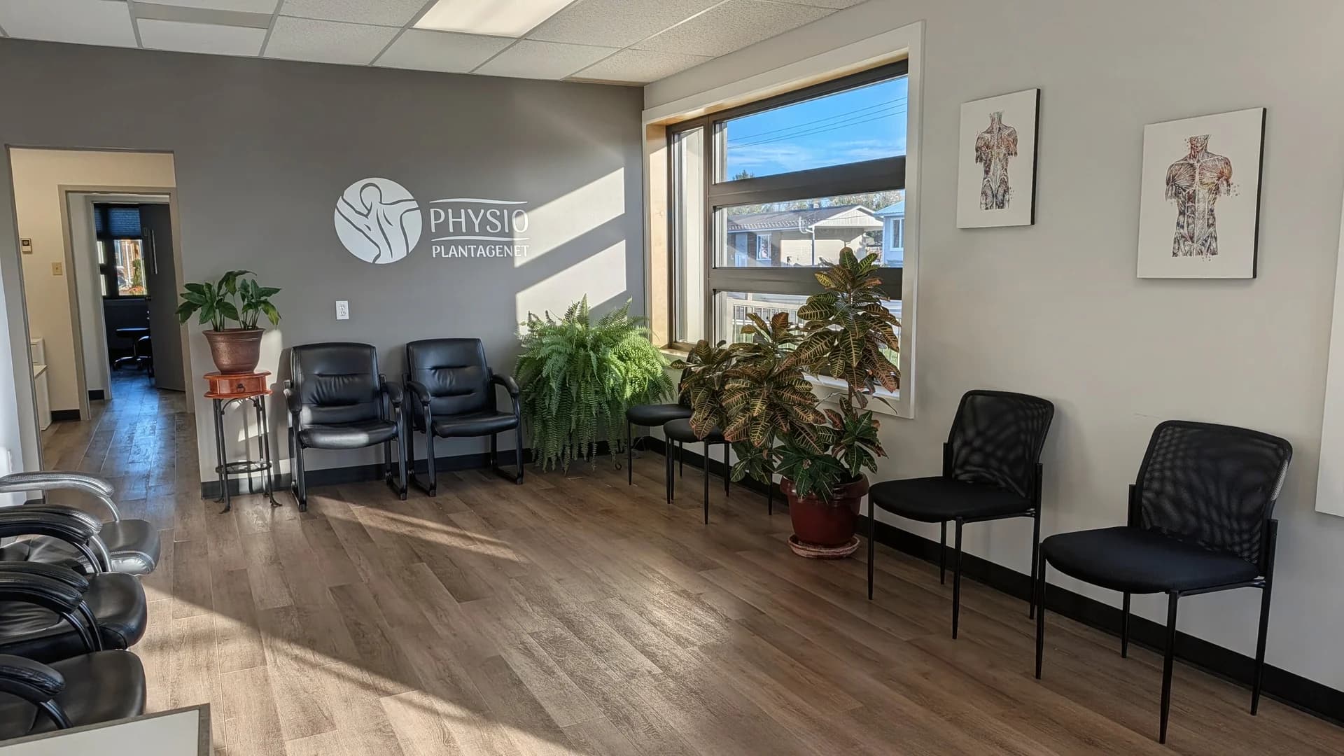 Salle d’attente de Physio Plantagenet